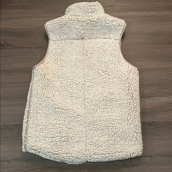 NWT Thread & Supply Cream Sherpa Vest - Picture 7 of 7